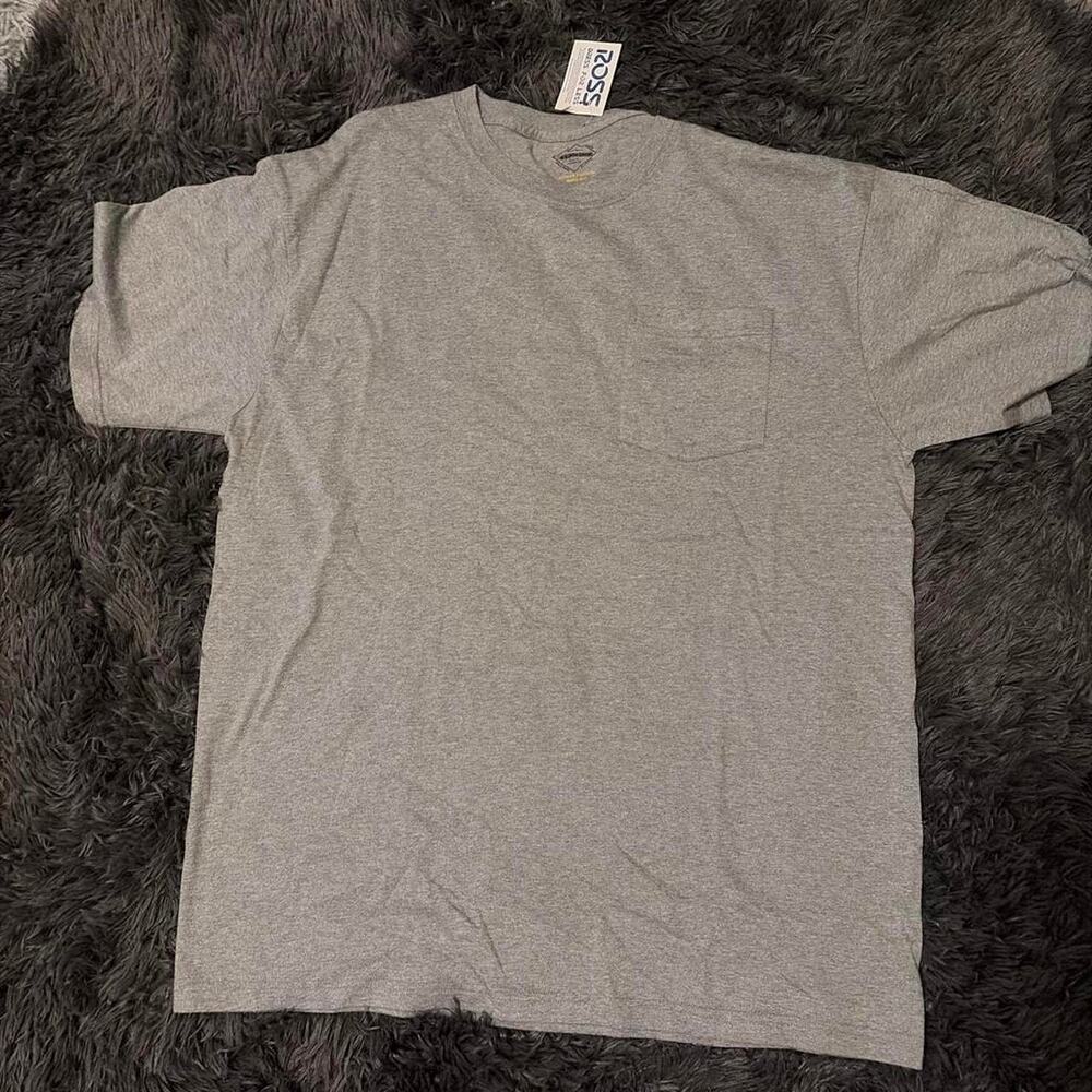 Grey t shirt with pocket